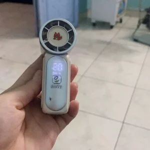 Quạt Mini Cầm Tay 100 Mức Gió – Cao Cấp, Mát Nhanh, Màn Hình LED, Siêu Nhỏ Gọn 9cm