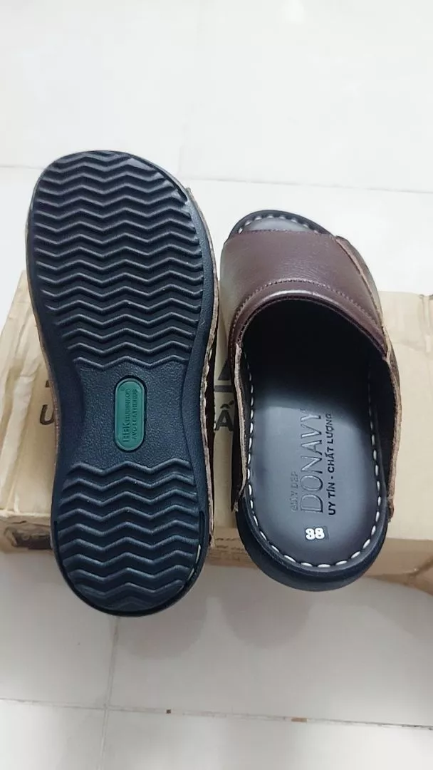 Dép Sa-Bo Quai Ngang Trơn Da Bò DONAVY Cao Cấp, Đế Cao Gần 3cm Mặt Da Mang Êm Chân (Đen+Nâu) D.SM