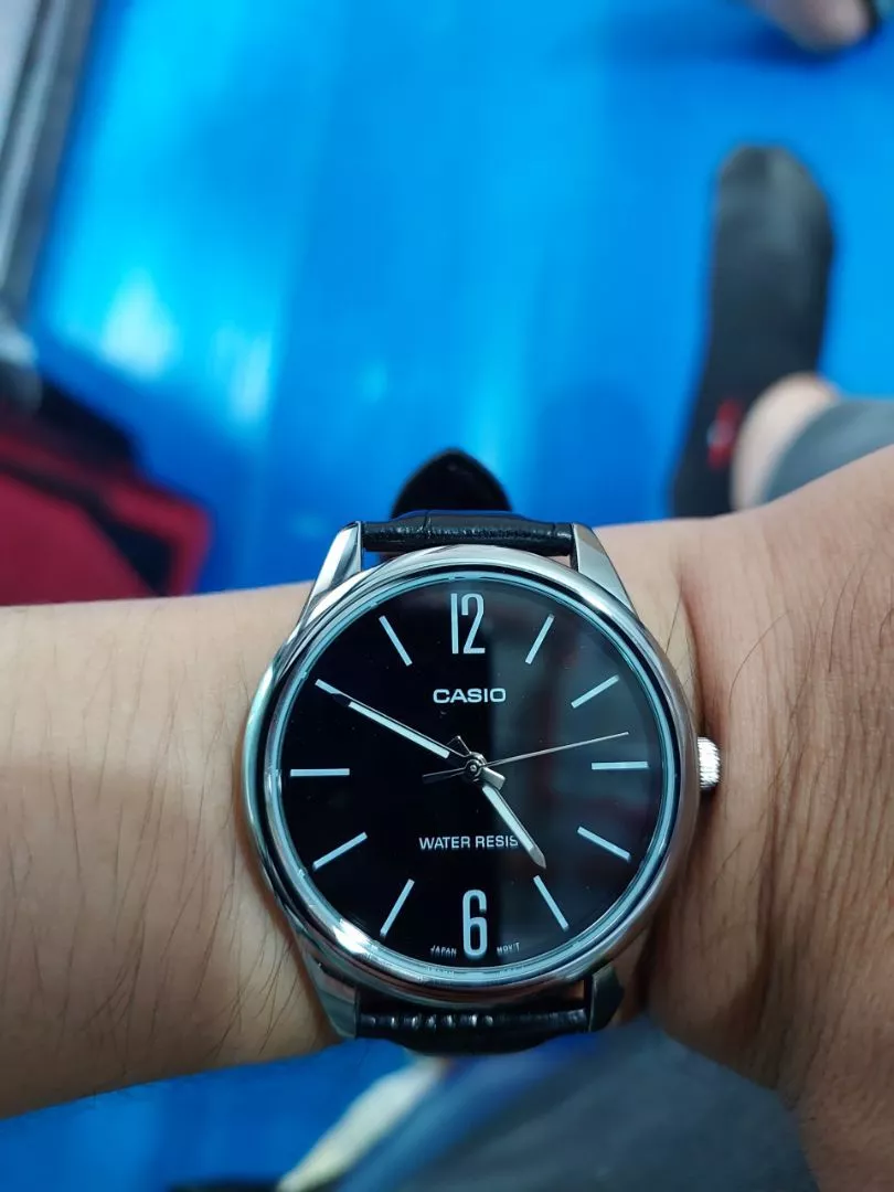 Đồng Hồ Nam Casio Series MTP-V005 Mặt Kính Khoáng Dạ Quang 40mm Dây Da/ Kim Loại Không Gỉ Kháng Nước Chính Hãng
