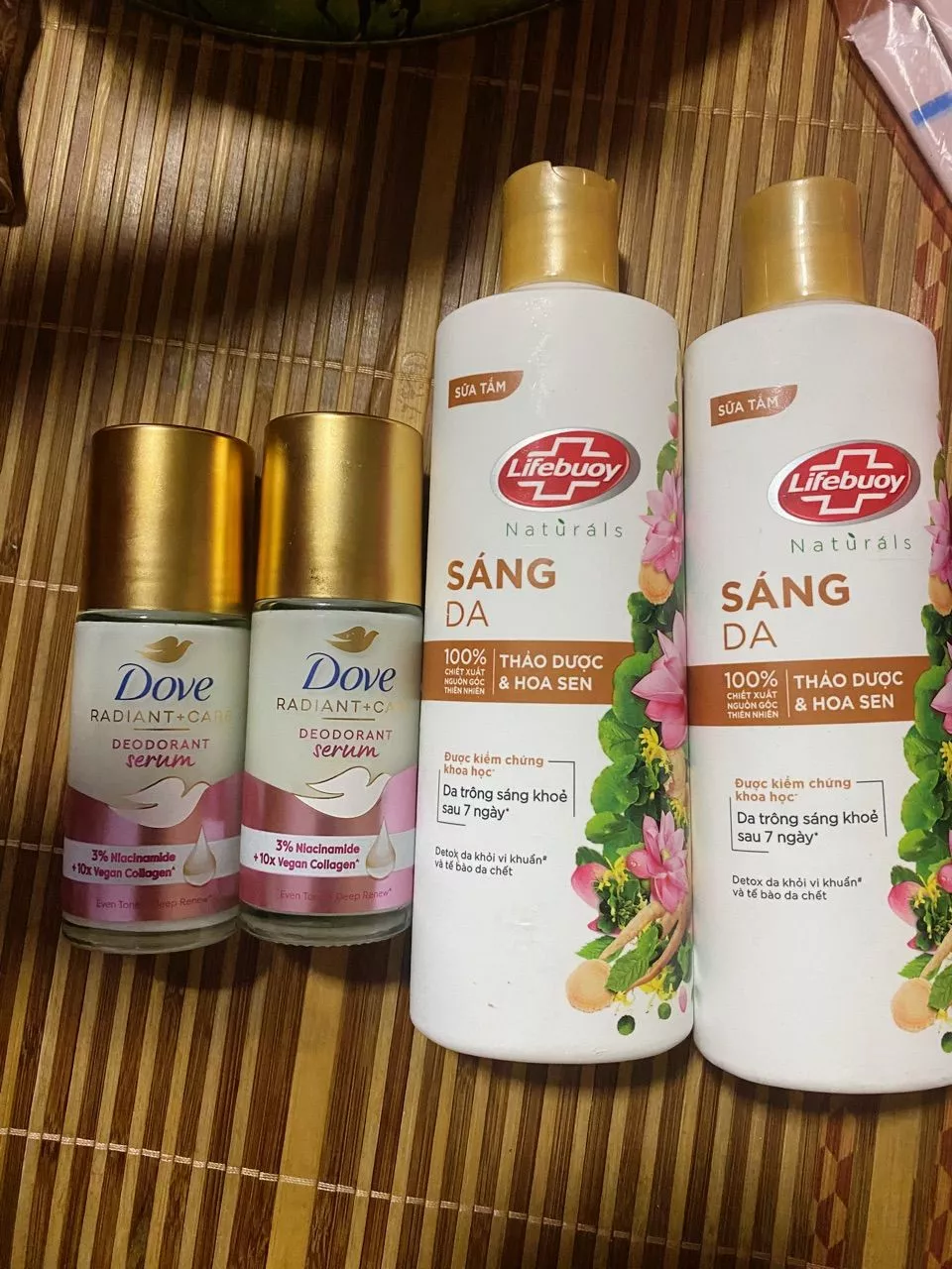 Combo 2 Sữa tắm Lifebuoy Thiên nhiên Detox Và Chăm Sóc Chuyên Sâu 270g Nhỏ Gọn, Tiện Dụng