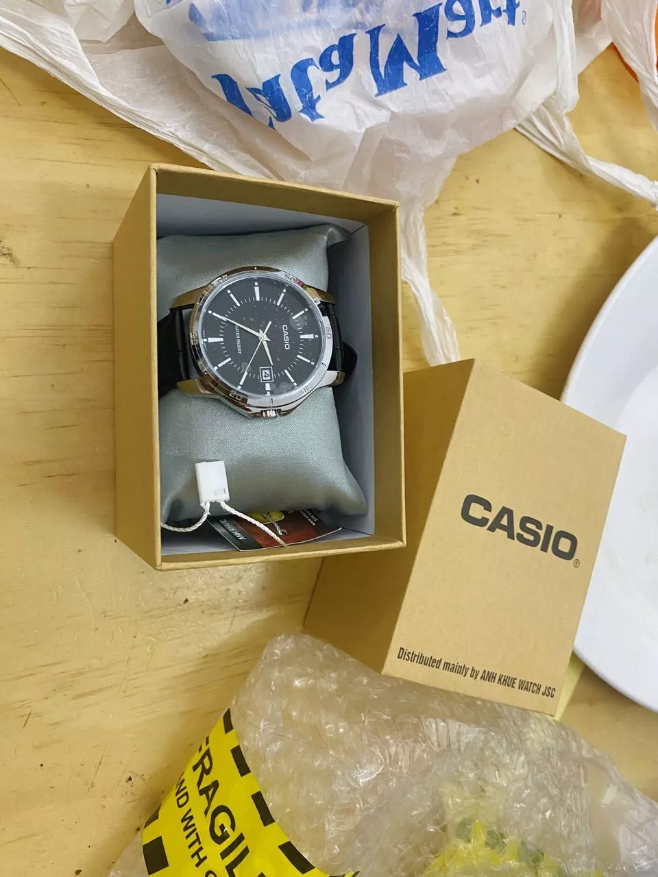 Đồng hồ đôi nam nữ dây da Casio Anh Khuê MTP/LTP V004L-1A