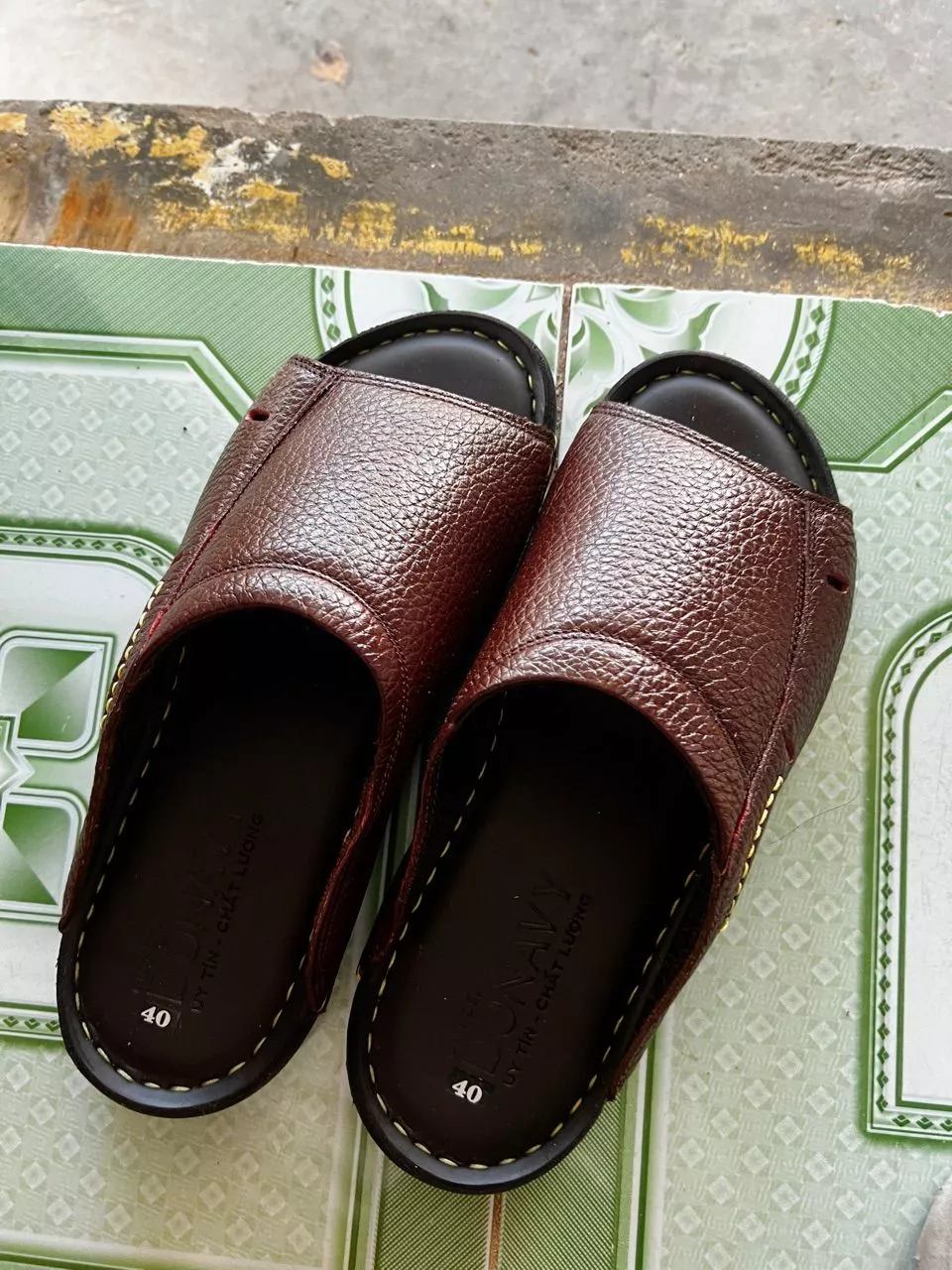 Dép Sa-Bo Quai Ngang Trơn Da Bò DONAVY Cao Cấp, Đế Cao Gần 3cm Mặt Da Mang Êm Chân (Đen+Nâu) D.SM