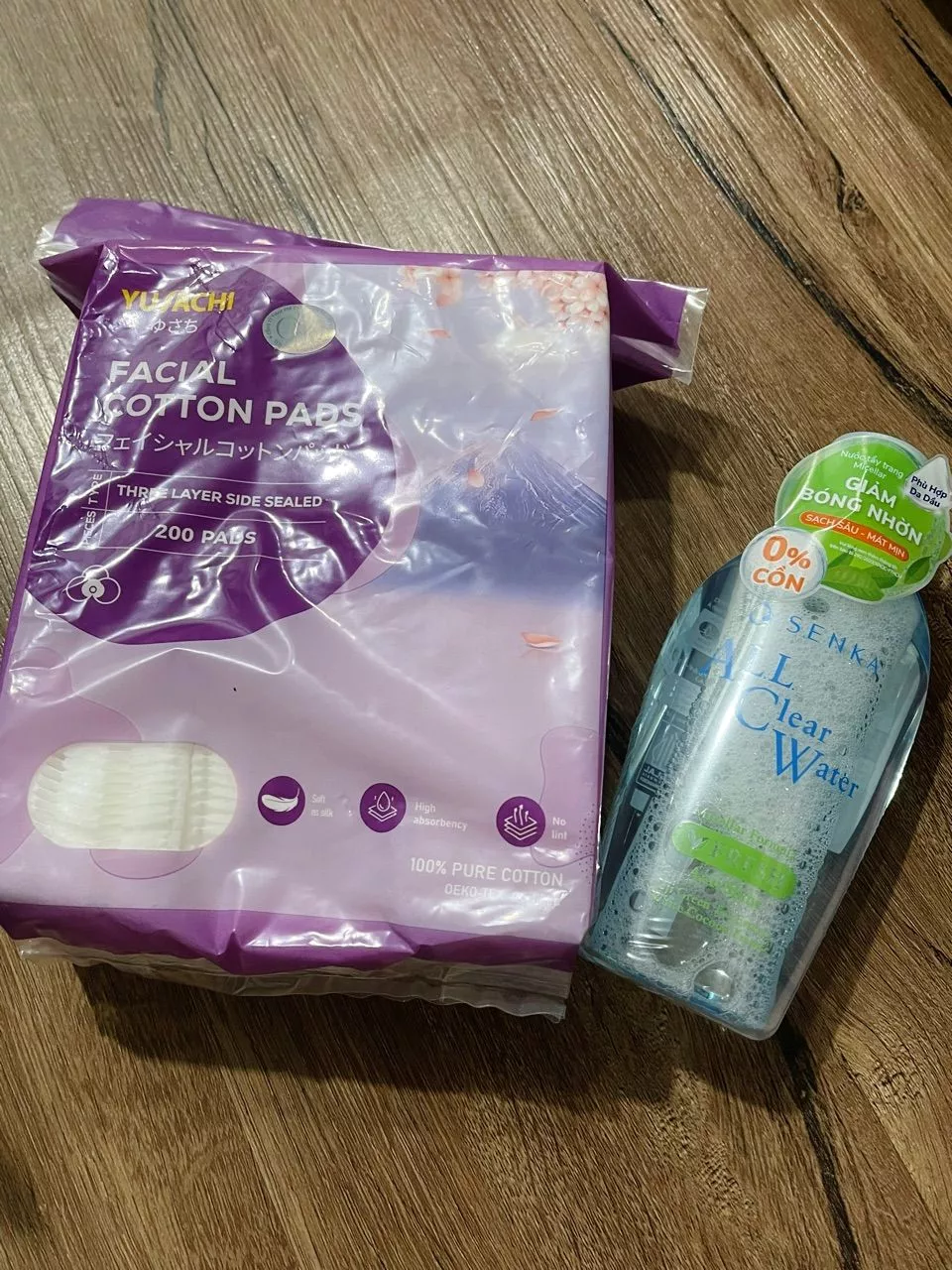 Bông tẩy trang Yusachi Suzuran Cao Cấp Nhật Bản 100% Cotton - 200 miếng